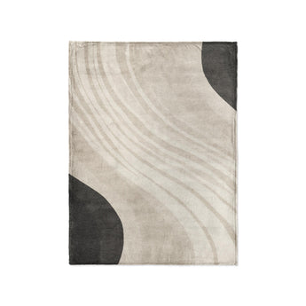 Elowin Ivory & Black in Small (30" x 40") Size