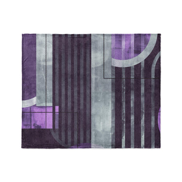 Gordian Dark Purple in Medium (50" x 60") Size