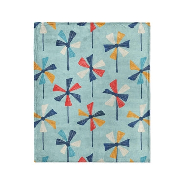 Breezy Pinwheels in Medium (50" x 60") Size