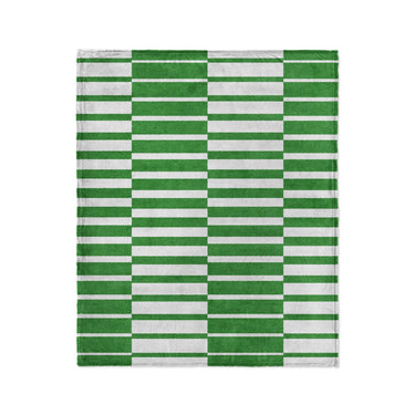 Spectra Green in Medium (50" x 60") Size