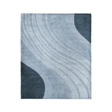 Elowin Blue in Medium (50" x 60") Size