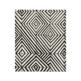 Ludwig Black & Ivory in Medium (50" x 60") Size