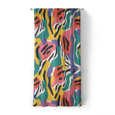 Lorenza Multicolor in Standard (50" x 84") Size