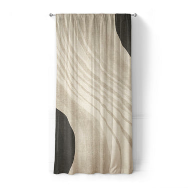 Elowin Ivory & Black in Standard (50" x 84") Size