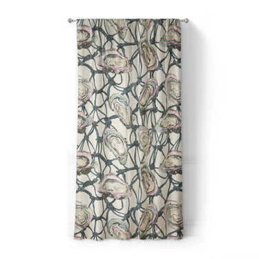 Fresh Oysters in Standard (50" x 84") Size