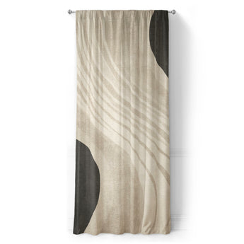 Elowin Ivory & Black in Long (50" x 96") Size