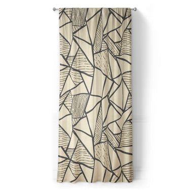 Harlan Ivory & Black in Long (50" x 96") Size