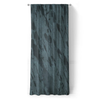 Hurley Splatter Dye Blue in Long (50" x 96") Size