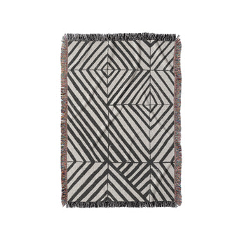 Ludwig Black & Ivory in Small (37" x 52") Size