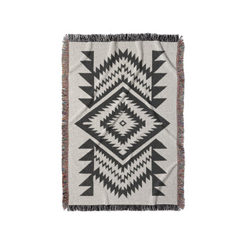 Reyno Black & Ivory in Small (37" x 52") Size