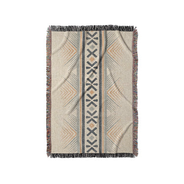 Loxcie Ivory & Blue in Small (37" x 52") Size