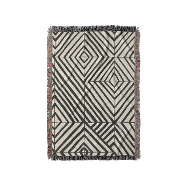 Ludwig Black & Ivory in Small (37" x 52") Size