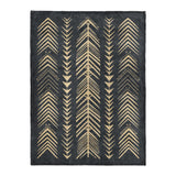 Yokanna Navy & Ivory in Large (60" x 80") Size