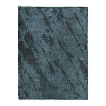 Hurley Splatter Dye Blue in Large (60" x 80") Size