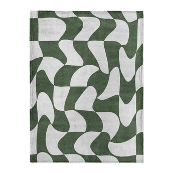 Twyla Checkered Army Green in Large (60" x 80") Size
