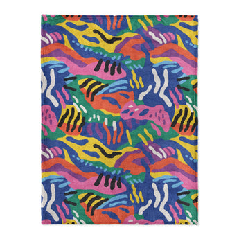 Giulia Multicolor in Large (60" x 80") Size