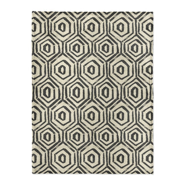 Torrance Black & Ivory in Large (60" x 80") Size