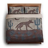Desert Coyote Dark Red Clay & Dusty Blue king - microfiber - Natural Backing
