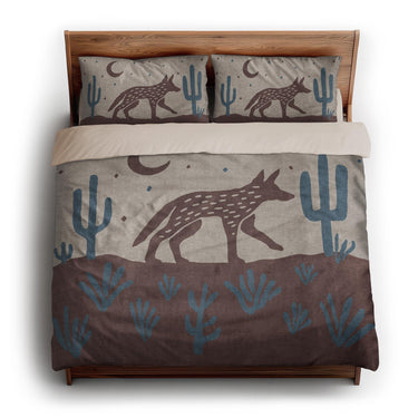 Desert Coyote Dark Red Clay & Dusty Blue king - microfiber - Natural Backing