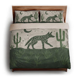 Desert Coyote Forest & Moss Green king - microfiber - Natural Backing