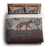 Desert Coyote Dark Red Clay & Dusty Blue king - cotton - White Backing