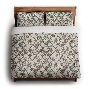 Rose Lattice in King (104" x 88") Size