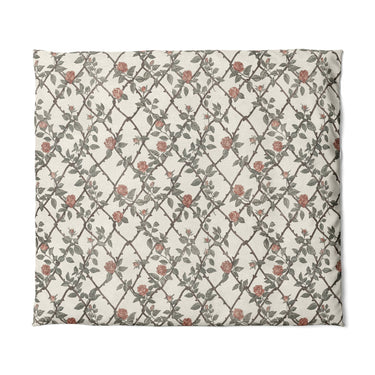 Rose Lattice in King (104" x 88") Size