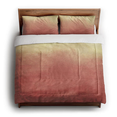 Kieran Watercolor Peach Ombre in King (104" x 88") Size