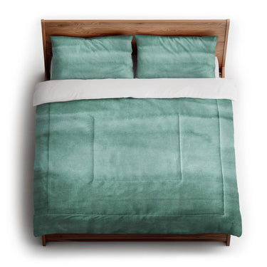 Jacinda Watercolor Teal Ombre in King (104" x 88") Size