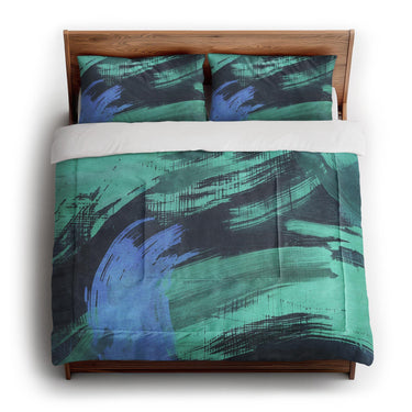 Tethys Navy & Seafoam in King (104" x 88") Size