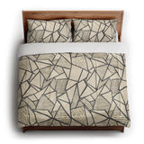 Harlan Ivory & Black in King (104" x 88") Size