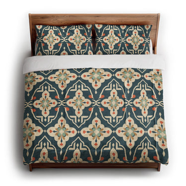 Merrin Blue & Ivory in King (104" x 88") Size