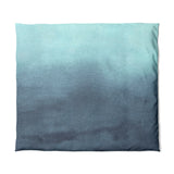 Kieran Watercolor Teal Ombre in King (104" x 88") Size