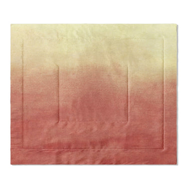 Kieran Watercolor Peach Ombre in King (104" x 88") Size