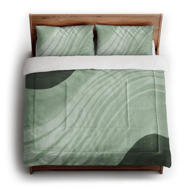 Elowin Green in King (104" x 88") Size
