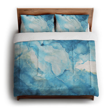 Zephyr Watercolor Azure Blue in King (104" x 88") Size
