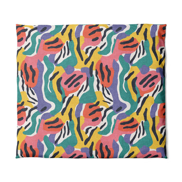 Lorenza Multicolor in King (104" x 88") Size