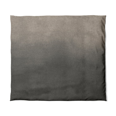 Kieran Watercolor Greige Ombre in King (104" x 88") Size