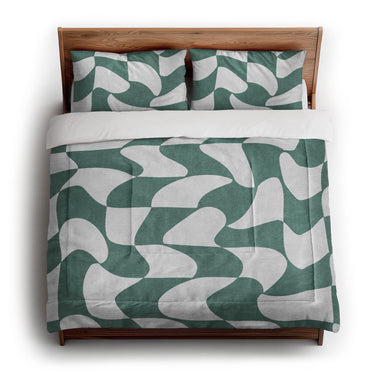 Twyla Checkered Aquamarine in King (104" x 88") Size