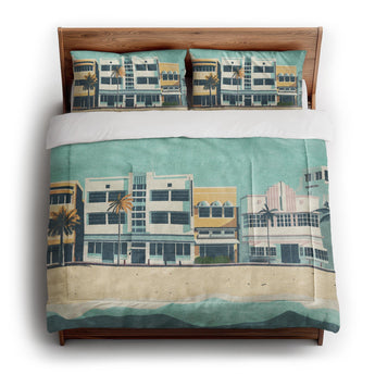 Art Deco Beach in King (104" x 88") Size