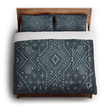 Durand Navy Blue in King (104" x 88") Size