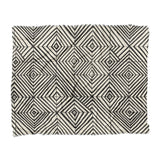 Ludwig Black & Ivory in King (104" x 88") Size