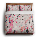 Kayla Paint Splatter in King (104" x 88") Size