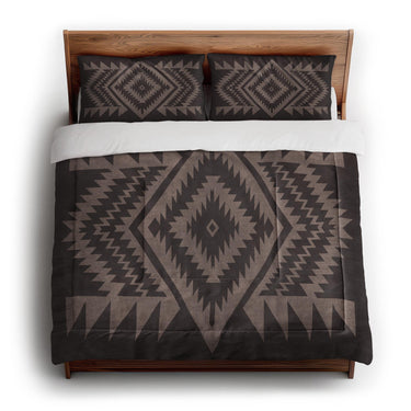 Reyno Neutral & Brown in King (104" x 88") Size