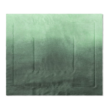 Kieran Watercolor Green Ombre in King (104" x 88") Size