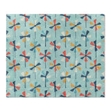 Breezy Pinwheels in King (104" x 88") Size