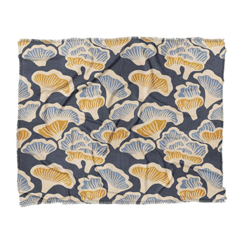 Oyster Mushrooms in King (104" x 88") Size