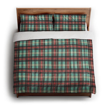 Ferguson Plaid Teal Red in King (104" x 88") Size
