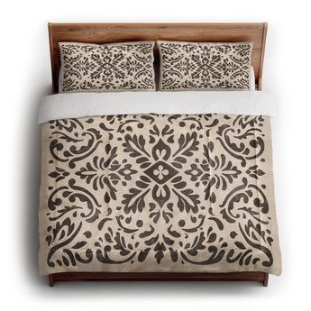 Floranna Ivory & Black in King (104" x 88") Size