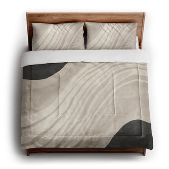 Elowin Ivory & Black in King (104" x 88") Size